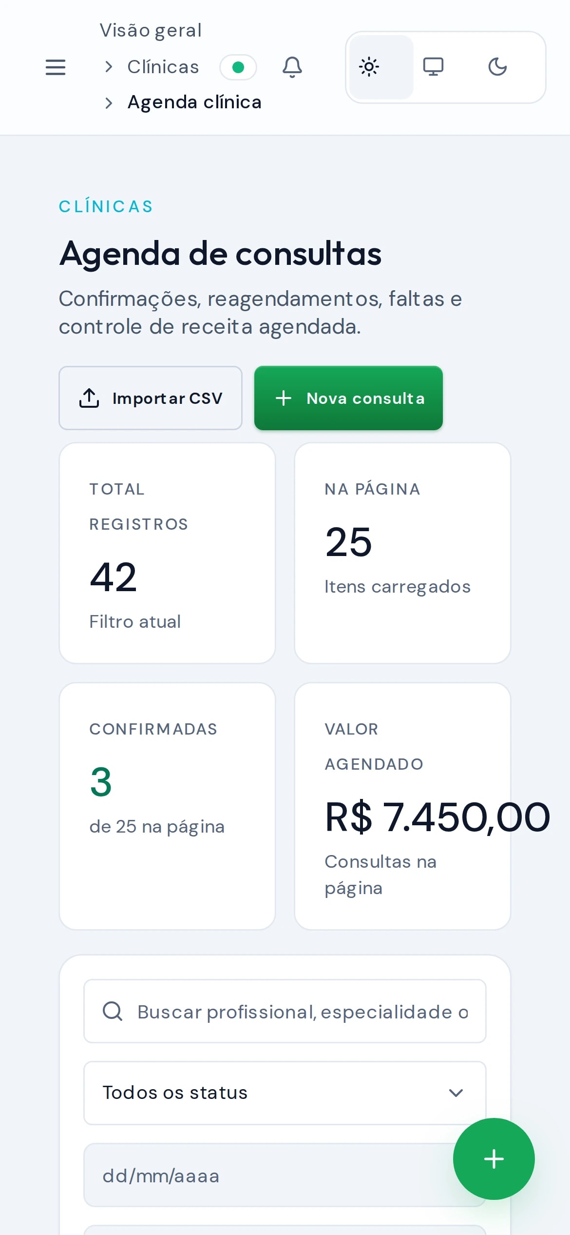 Agenda de consultas do GestIA Clínicas no celular, com dados de demonstração